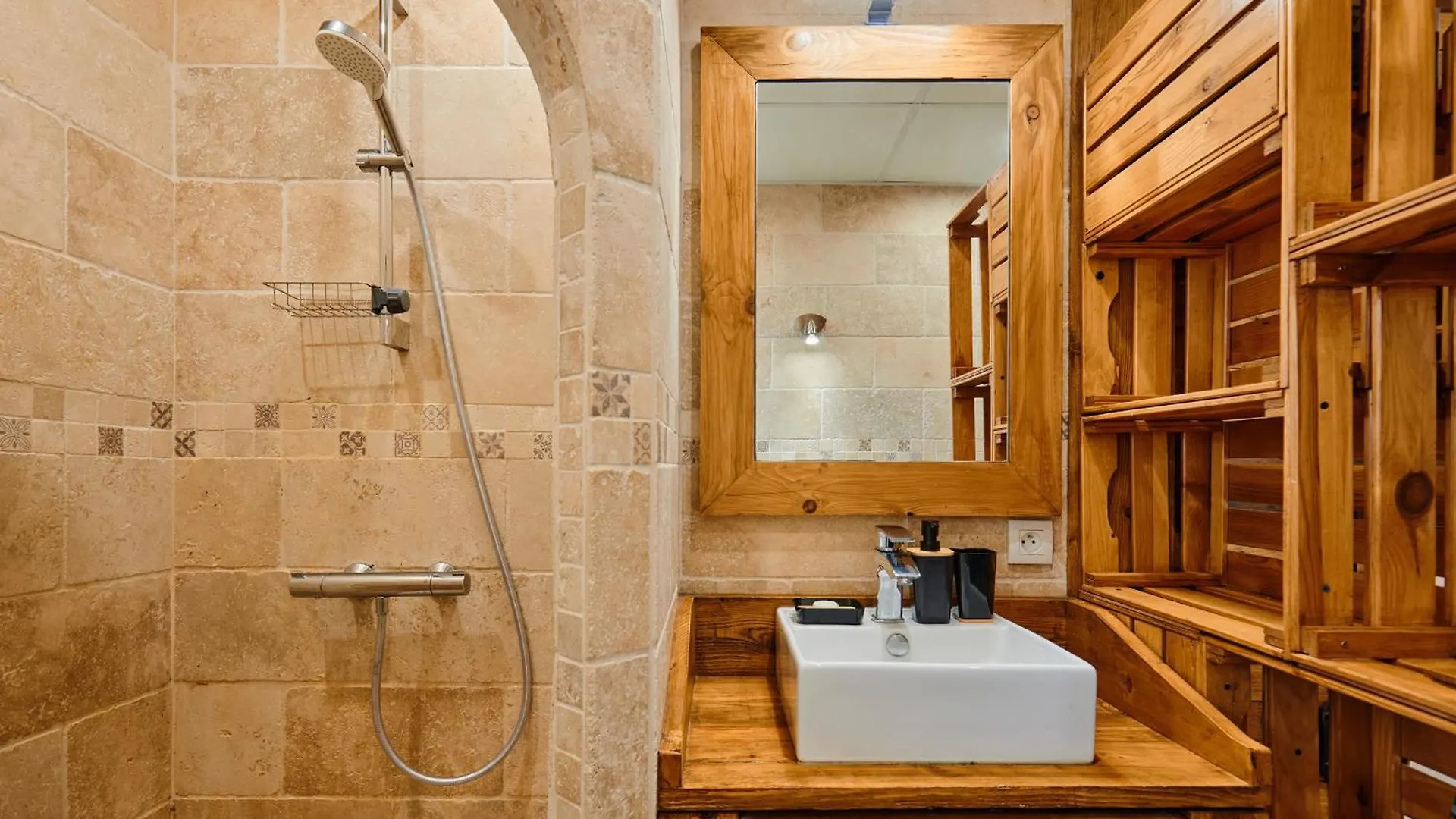 Apartment Les Hirondelles - 2 Chambres, 3 Lits, Climatisation Et Balcon Bourg-en-Bresse